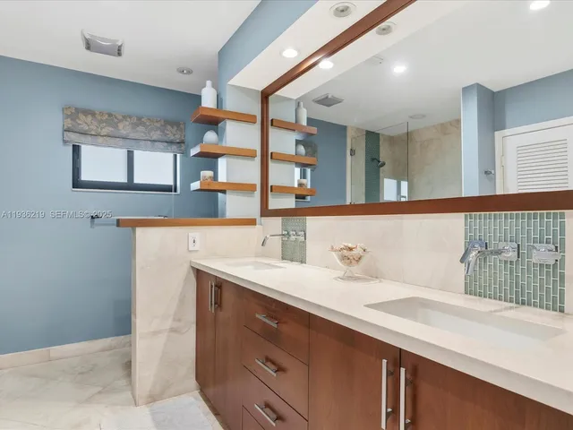 $11,500 | 21151 Northeast 22nd Court, Miami, FL 33180