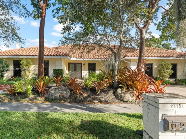 $11,500 | 21151 Northeast 22nd Court, Miami, FL 33180