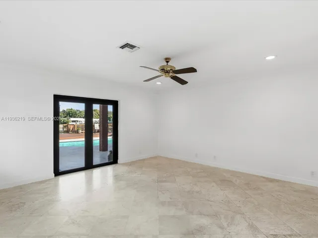 $11,500 | 21151 Northeast 22nd Court, Miami, FL 33180