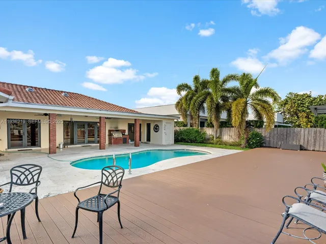 $11,500 | 21151 Northeast 22nd Court, Miami, FL 33180