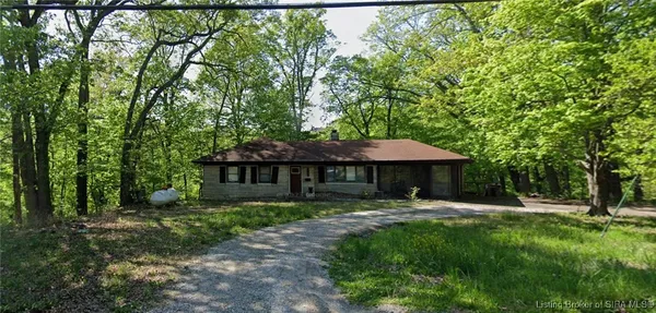 $1,400 | 3105 Paoli Pike, New Albany, IN 47150