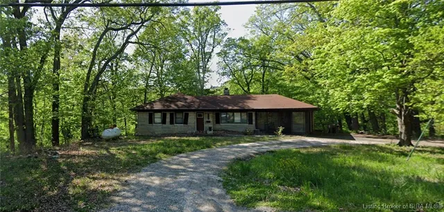 $1,400 | 3105 Paoli Pike, New Albany, IN 47150