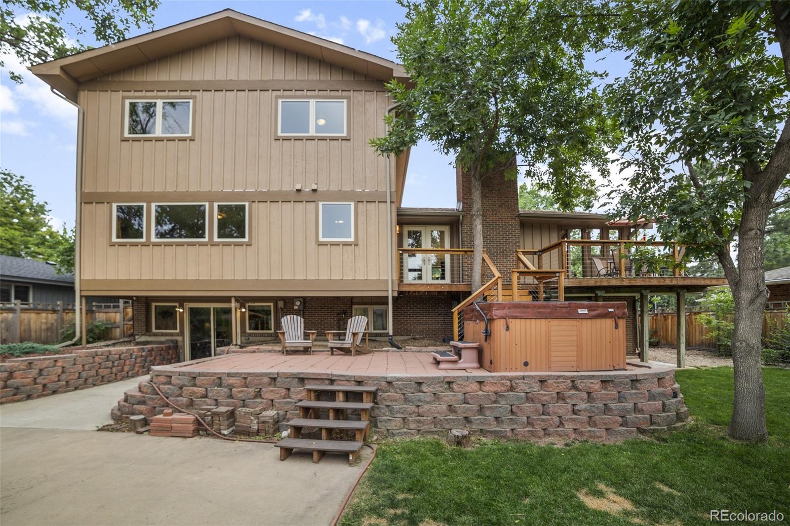 4780 McKinley Drive Boulder, CO 80303 - Photo 35 of 37 a front view of a house with garden