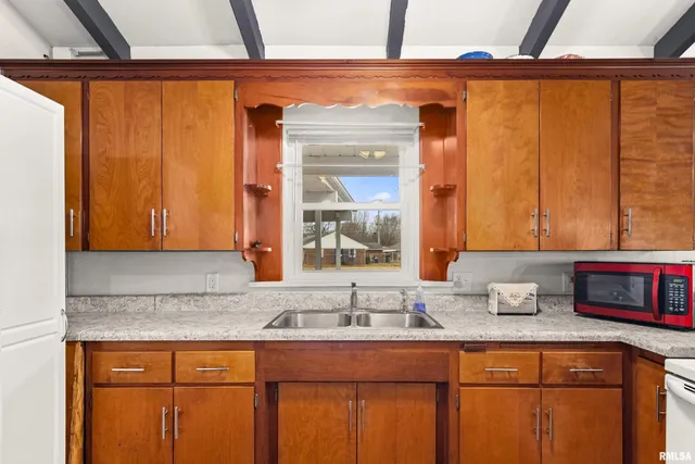 $114,900 | 17 Rose Court, Pekin, IL 61554