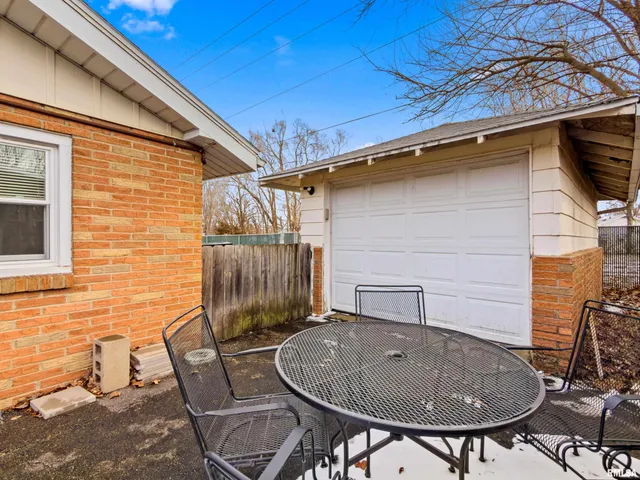 $119,900 | 17 Rose Court, Pekin, IL 61554