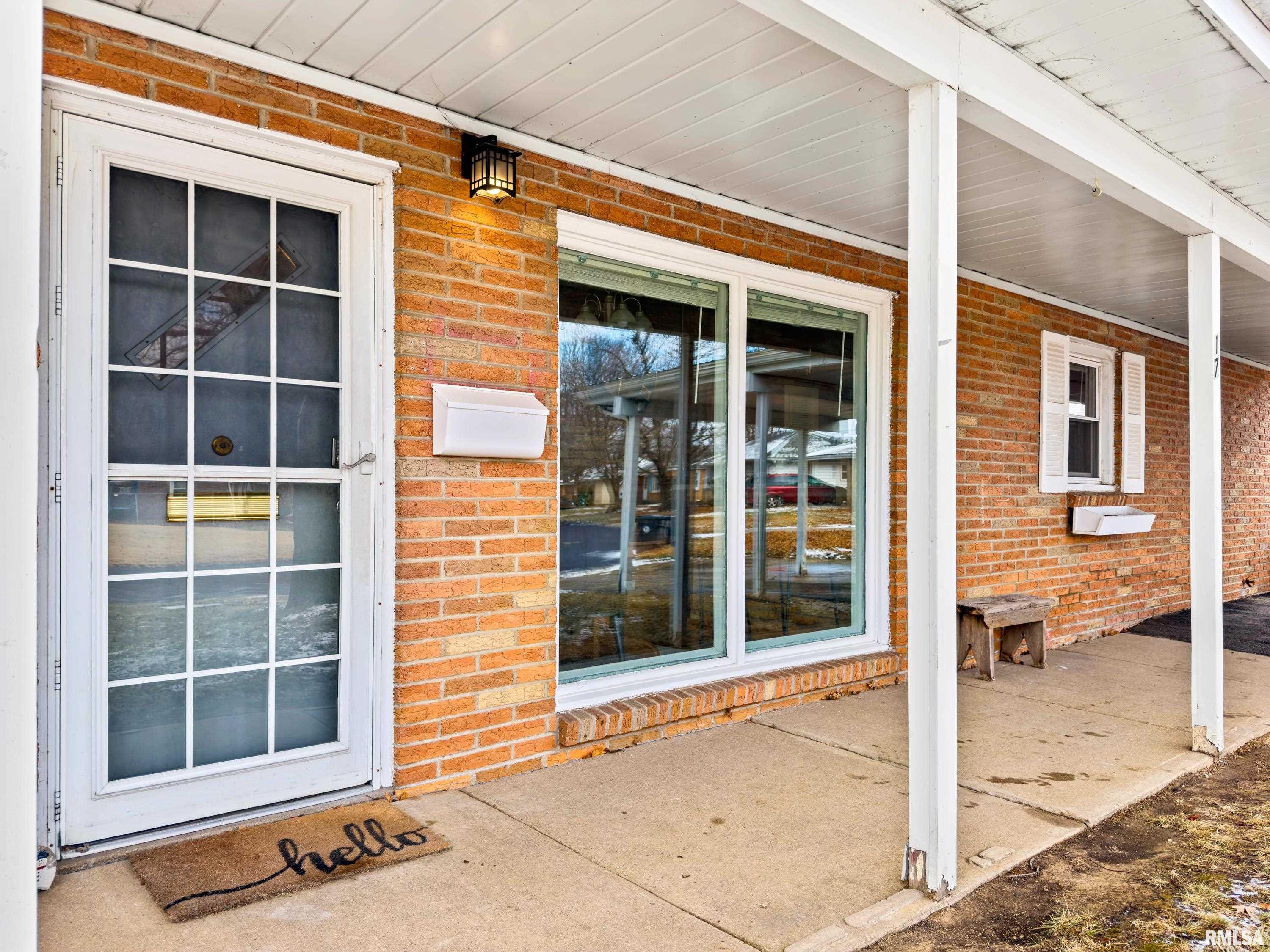 17 Rose Court Pekin, IL 61554 - Photo 8 of 30