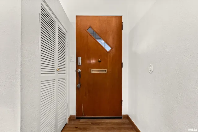 $114,900 | 17 Rose Court, Pekin, IL 61554