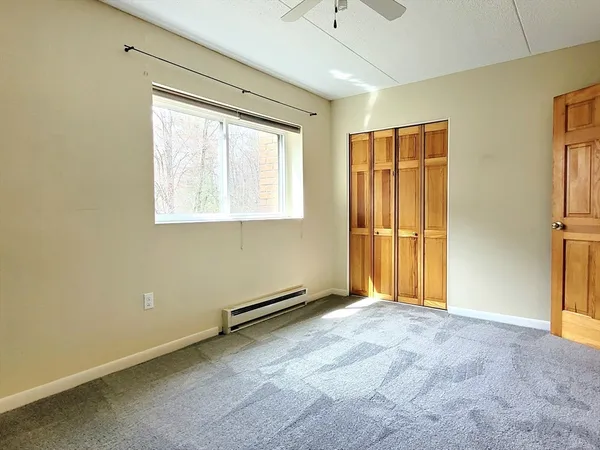 $1,975 | 49 Windsor Drive, Unit 201, Holliston, MA 01746