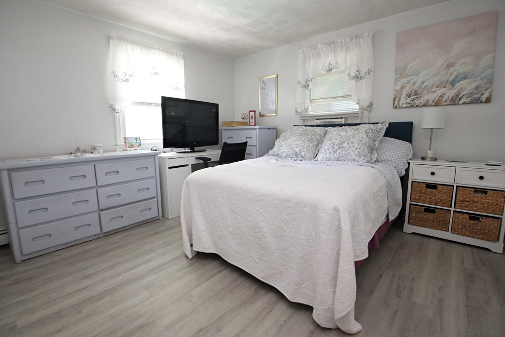 19 Juliette Road Saugus, MA 01906 - Photo 11 of 39