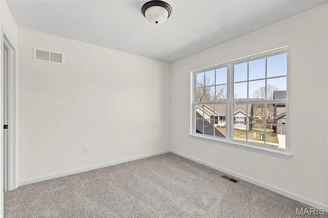 $473,920 | 1049 Bloomfield Drive, Eureka, MO 63025