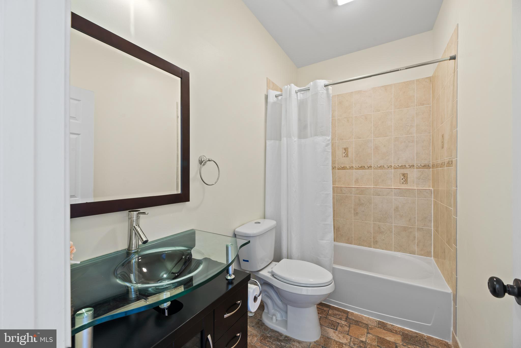 8304 Lark Brown Road Columbia, MD 21045 - Photo 25 of 45