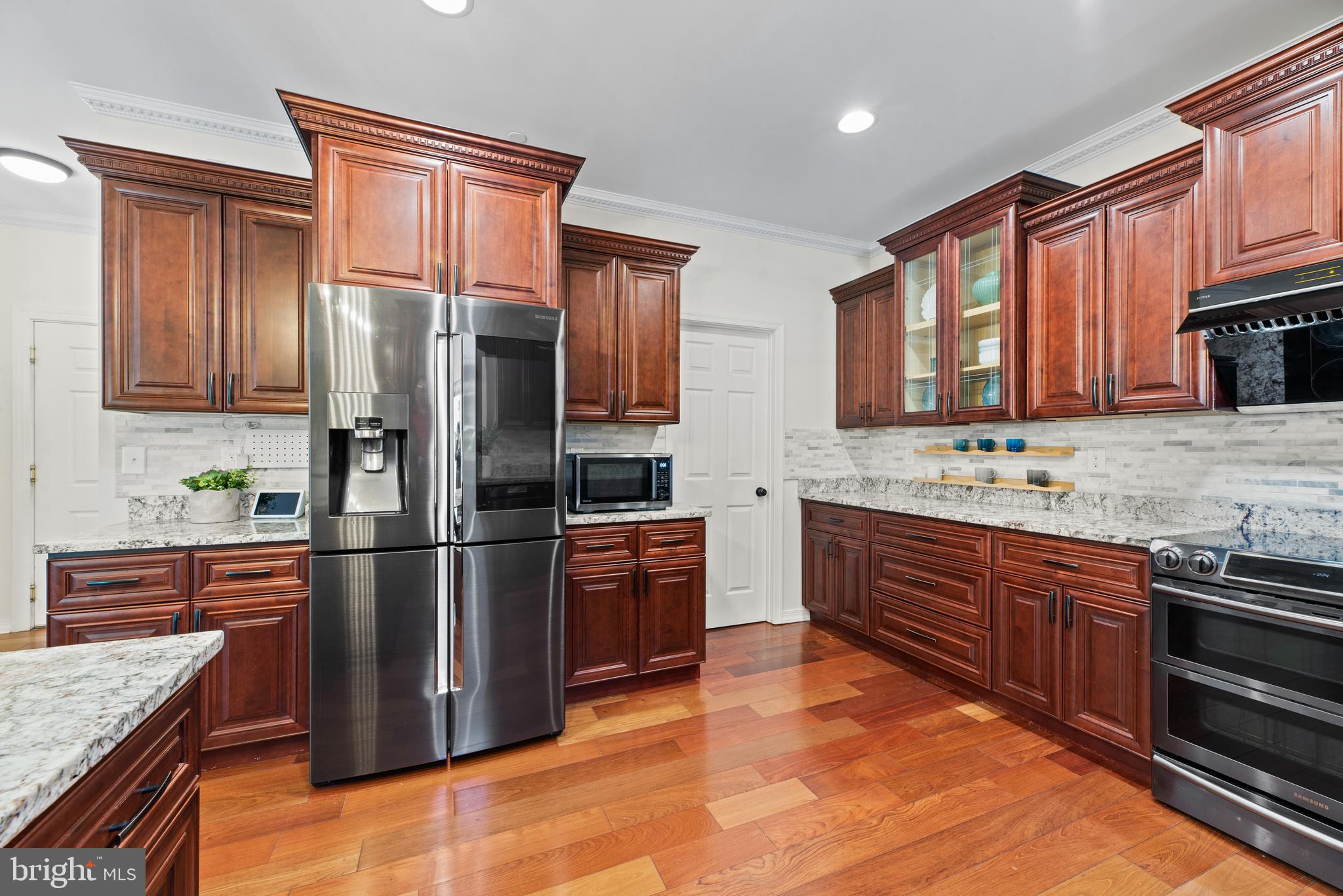 8304 Lark Brown Road Columbia, MD 21045 - Photo 9 of 45