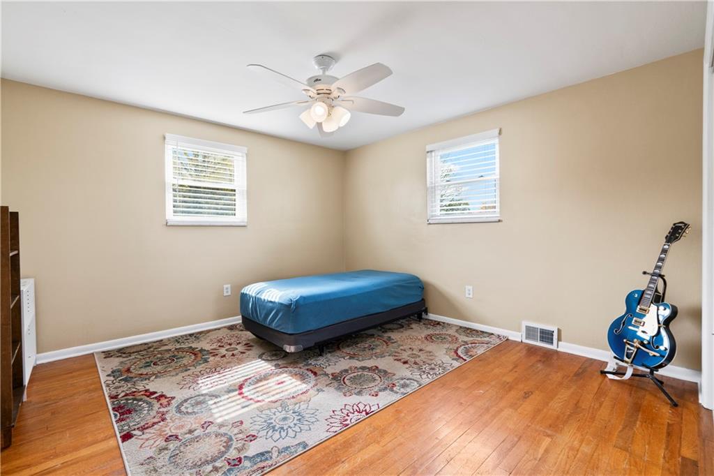4922 McAnulty Road Pittsburgh, PA 15236 - Photo 25 of 28 Gallery Image 25
