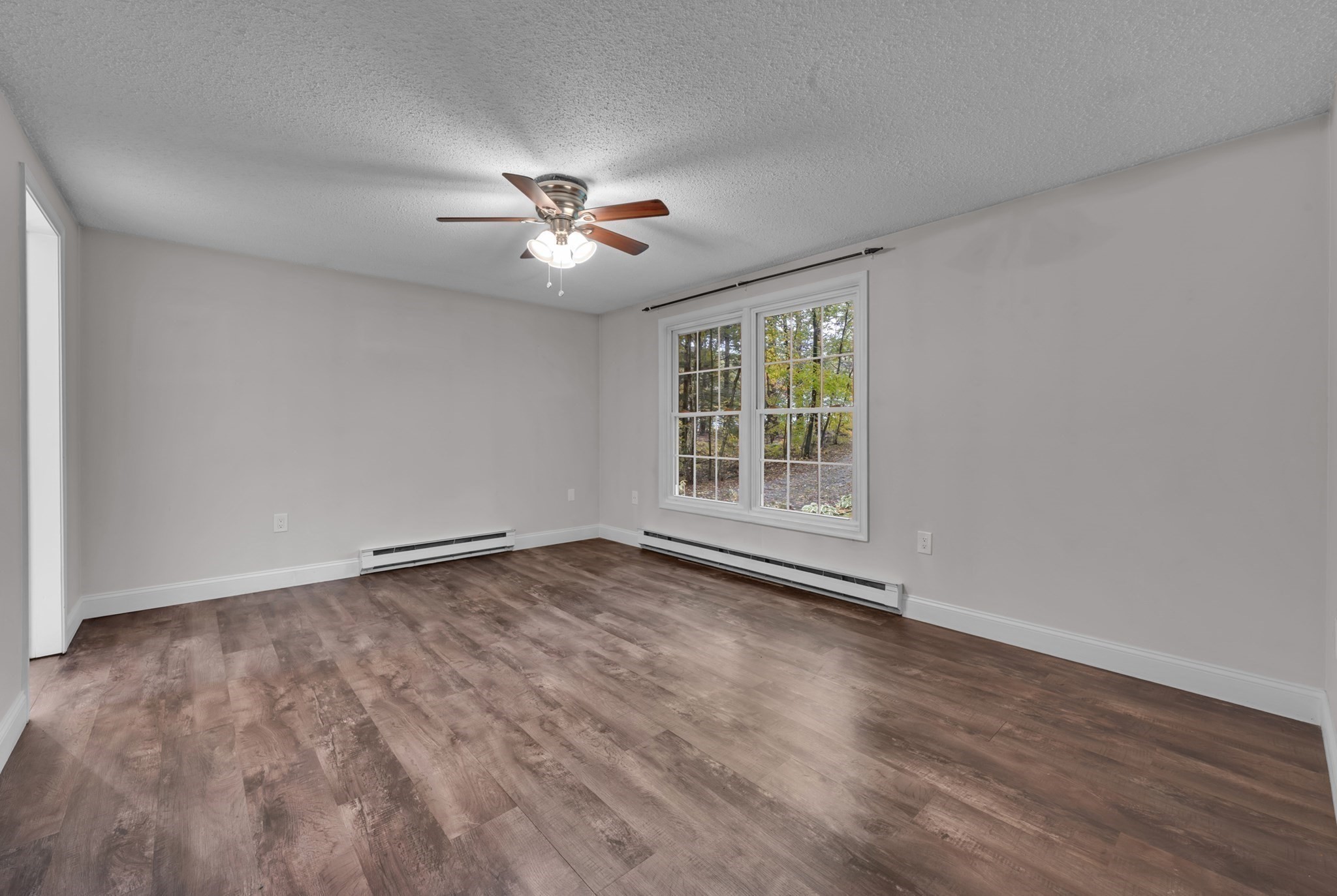 139 Podunk Road Sturbridge, MA 01566 - Photo 8 of 34 Gallery Image 8