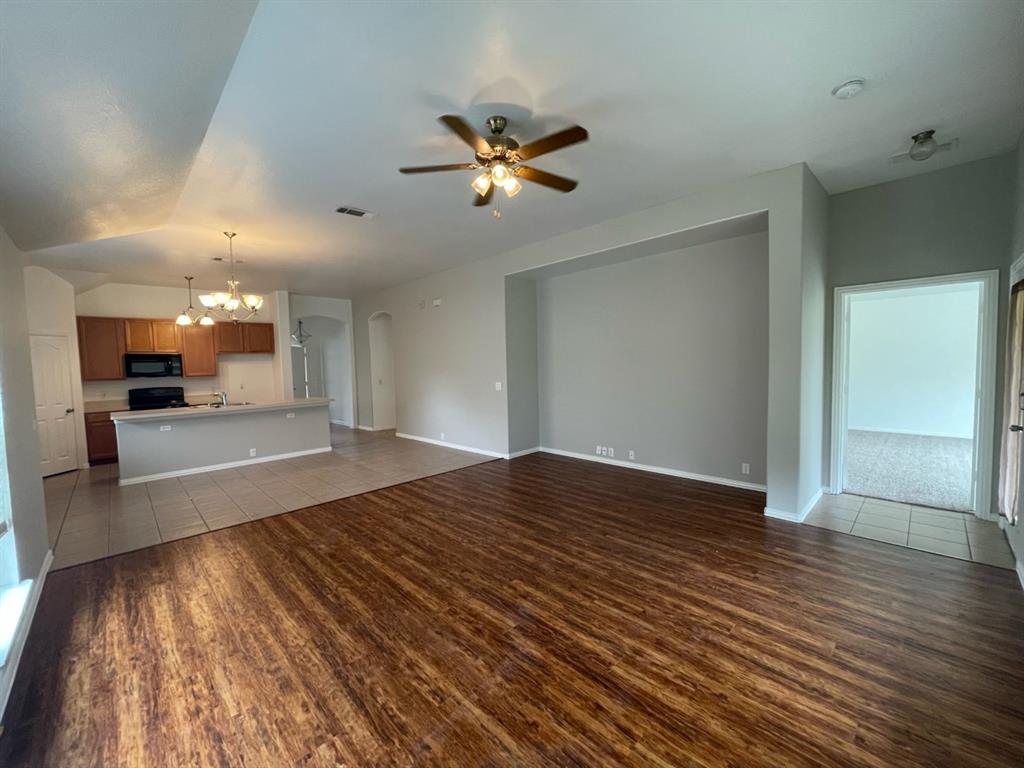 905 Remington Ranch Road Mansfield, TX 76063 - Photo 5 of 13
