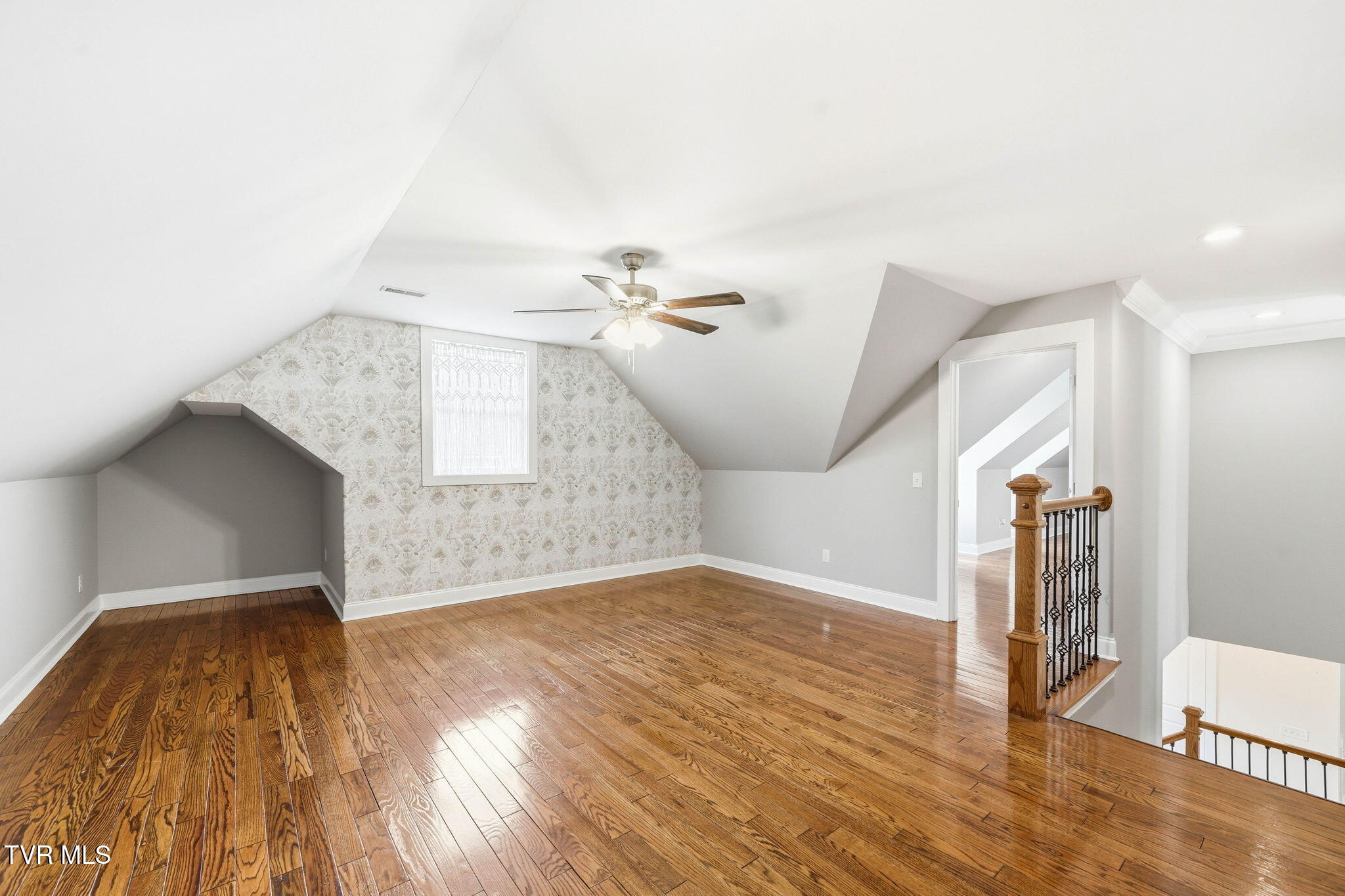 3901 Leaf Point Kingsport, TN 37663 - Photo 35 of 65 3901 Leaf Point