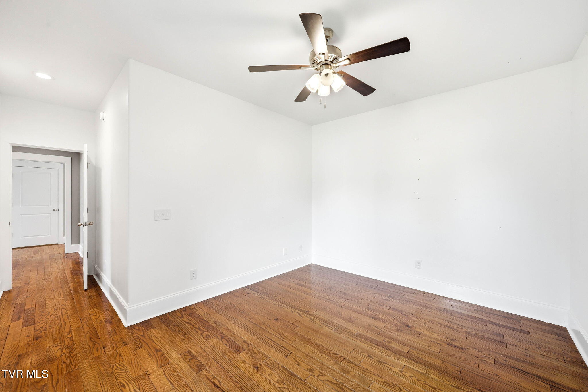3901 Leaf Point Kingsport, TN 37663 - Photo 43 of 65 3901 Leaf Point