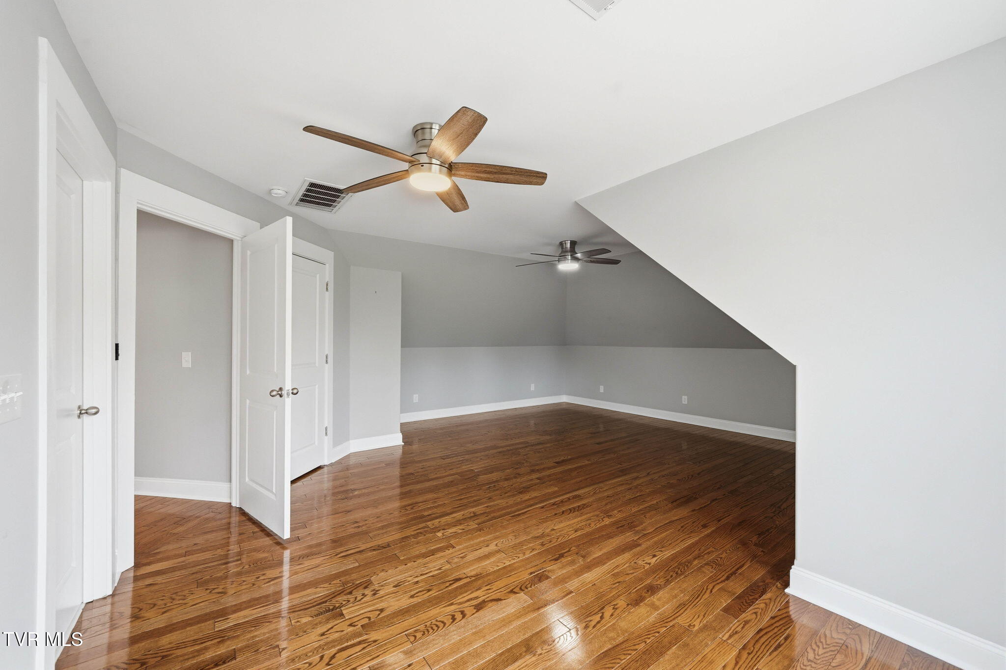3901 Leaf Point Kingsport, TN 37663 - Photo 46 of 65 3901 Leaf Point