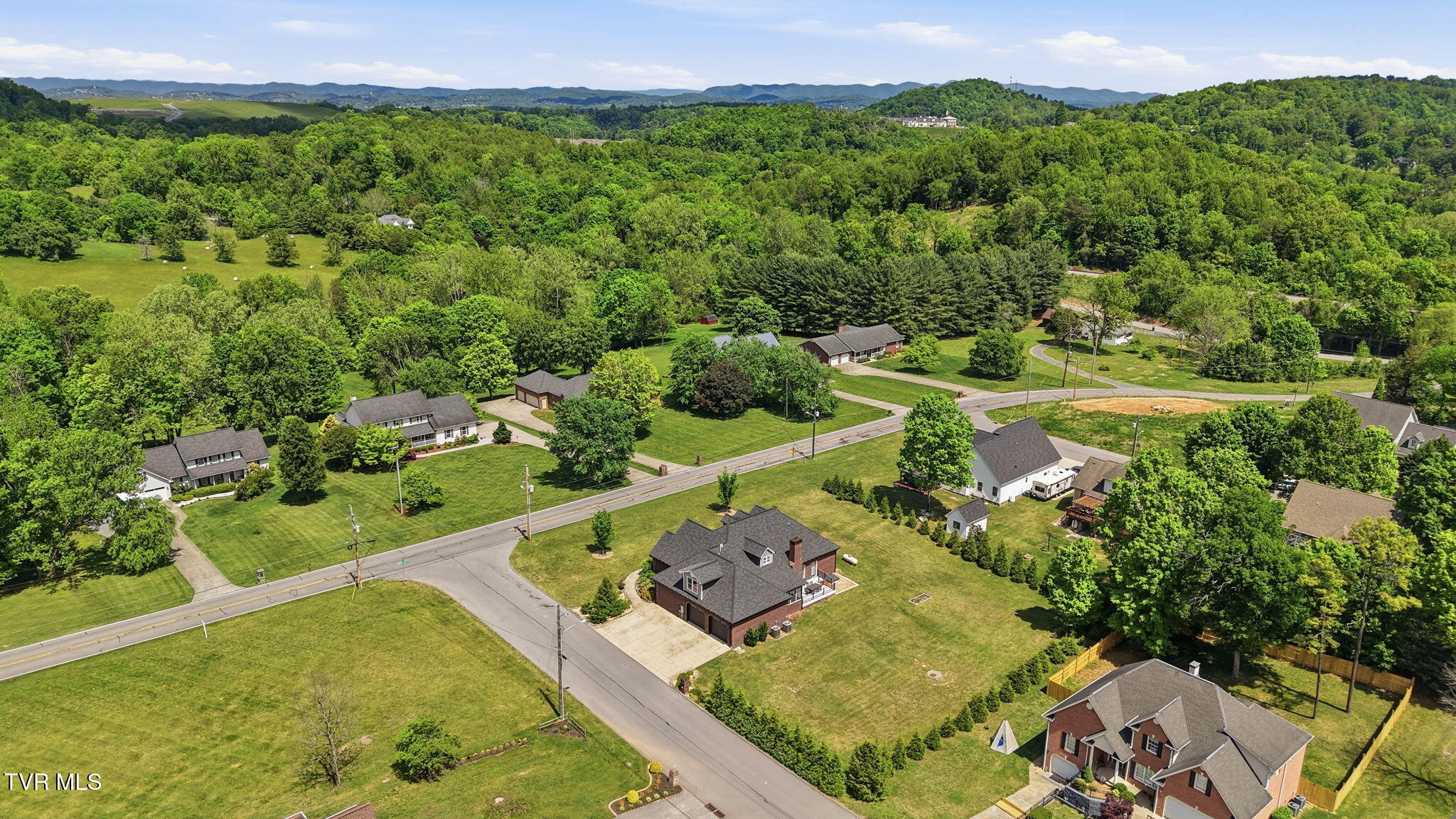 3901 Leaf Point Kingsport, TN 37663 - Photo 63 of 65 3901 Leaf Point