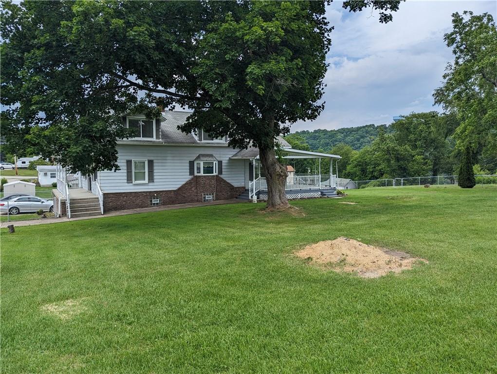 54 Terrace Road Millsboro, PA 15348 - Photo 3 of 40