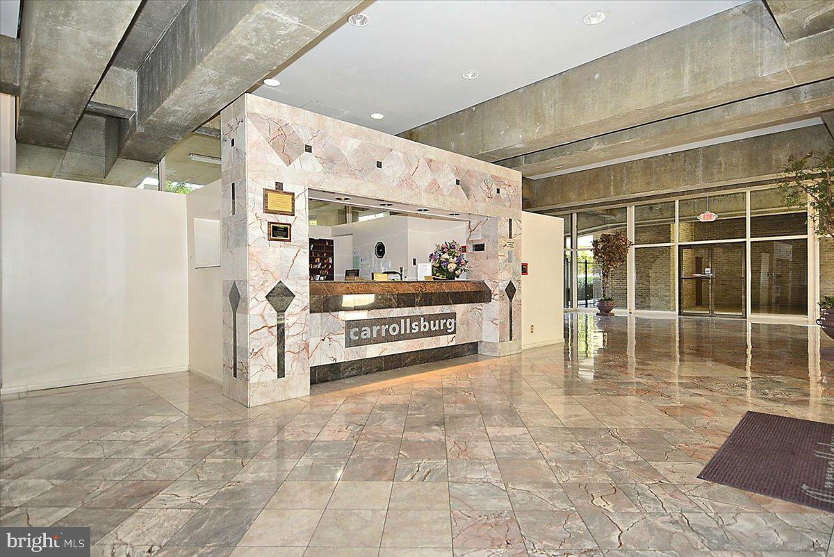 1250 4th Street Southwest, Unit W113 Washington, DC 20024 - Photo 59 of 70 Front Desk