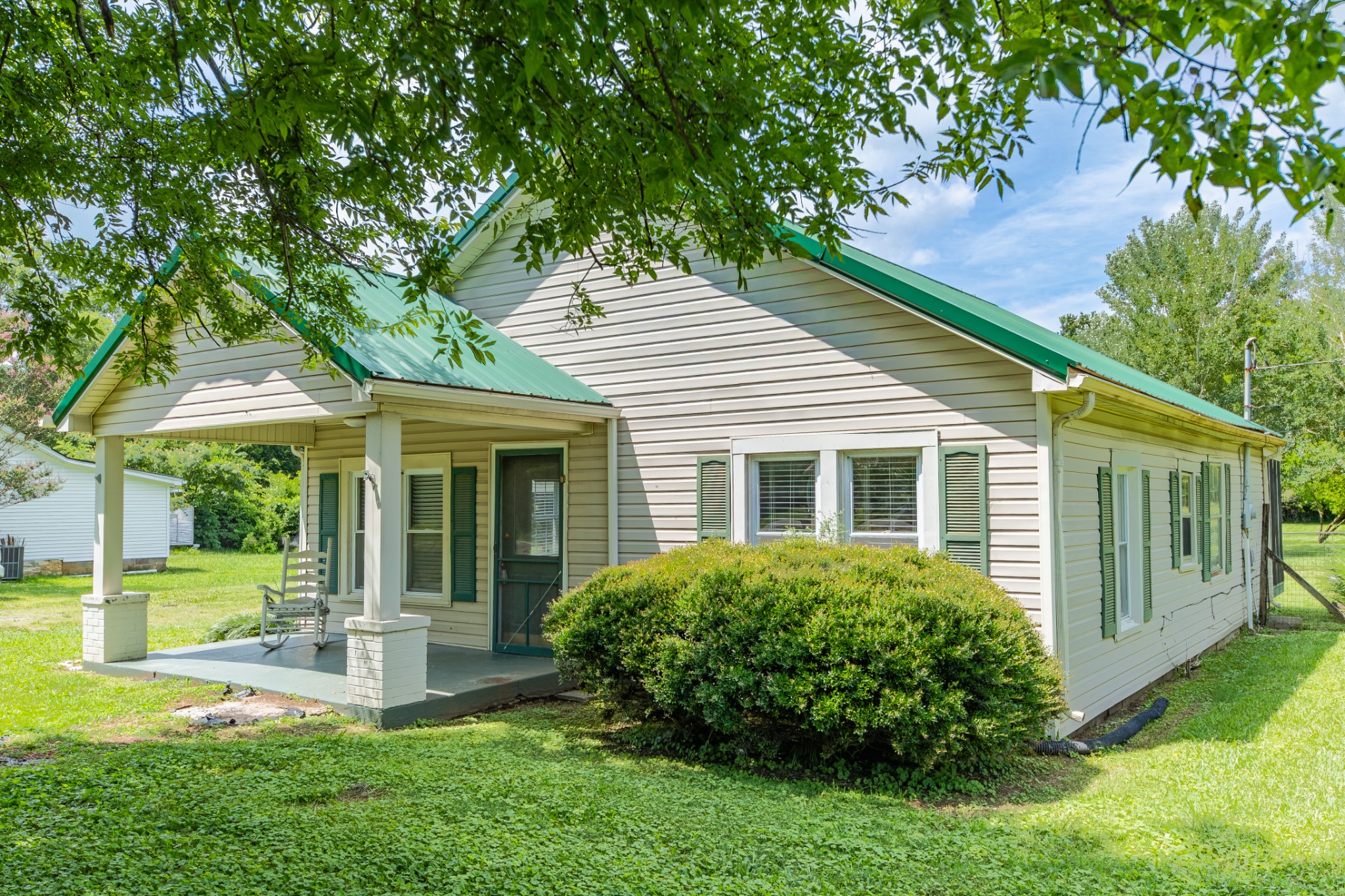 330 Holly Grove Road Lewisburg, TN 37091 - Photo 5 of 84