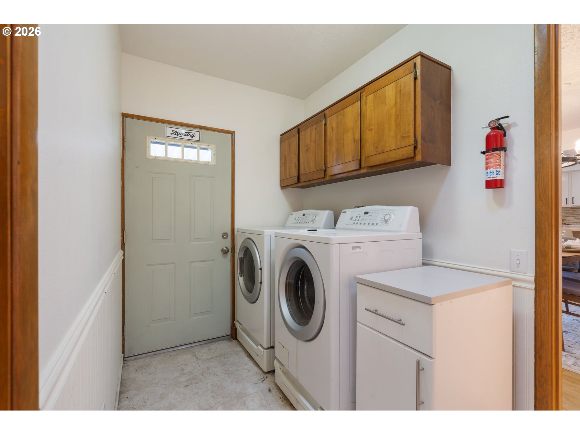 24950 Airport Road Northeast Aurora, OR 97002 - Photo 15 of 44 a utility room with dryer and washer