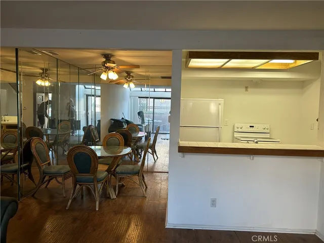 $499,990 | 25761 Le Parc, Unit 5, Lake Forest, CA 92630