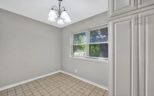 $289,900 | 220 Short Street, Burleson, TX 76028