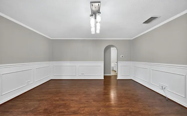 $289,900 | 220 Short Street, Burleson, TX 76028