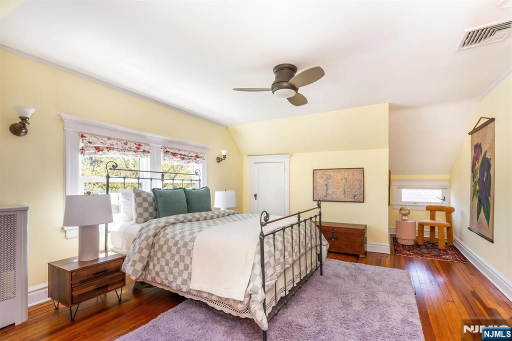 76 Edgemont Road Montclair, NJ 07043 - Photo 36 of 48