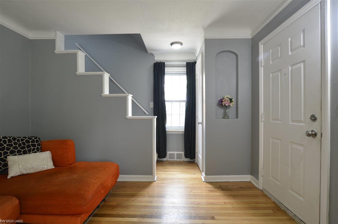 20926 Moross Road Grosse Pointe, MI 48236 - Photo 7 of 16
