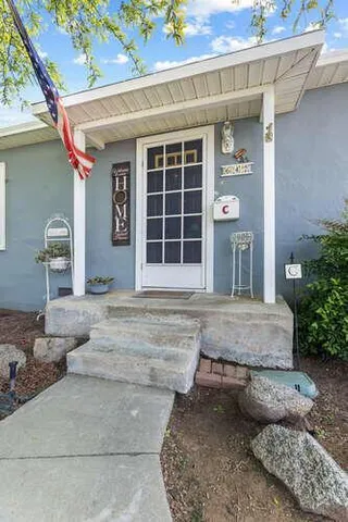 a view of a entryway of the house