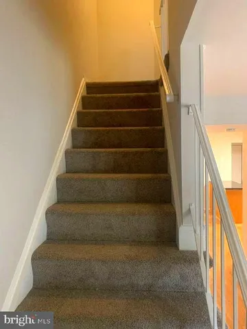 $1,950 | 6425 Continental Drive, Glen Burnie, MD 21061