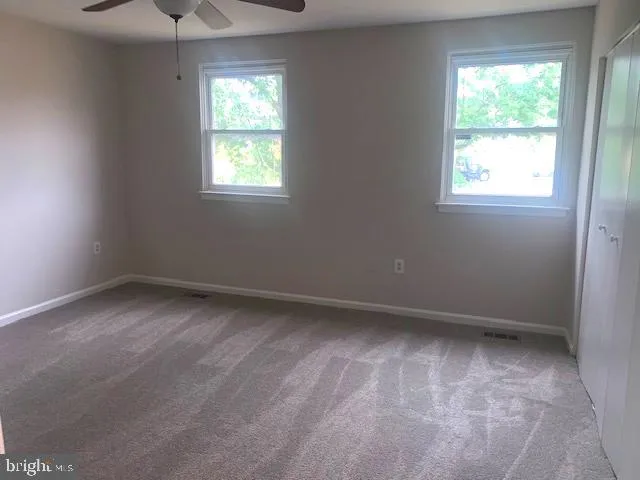 $1,950 | 6425 Continental Drive, Glen Burnie, MD 21061