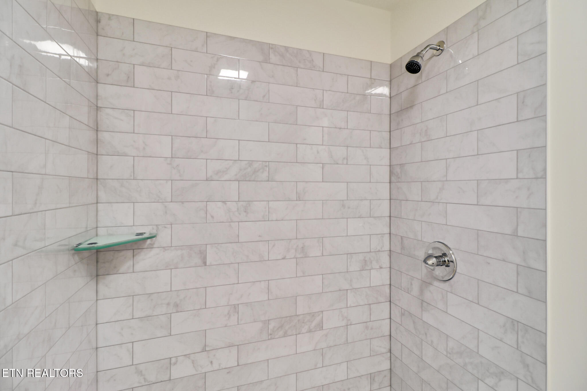 1122 North Shady Ln Loop Clarkrange, TN 38553 - Photo 29 of 38 if1a0518-if1a0522