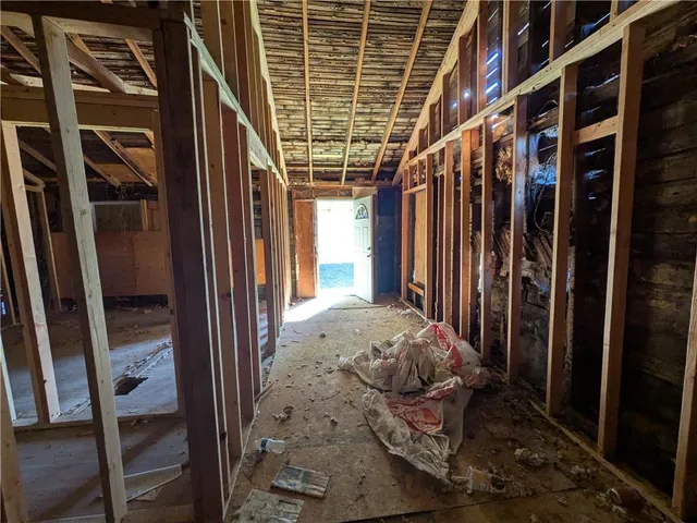 $27,500 | 4231 Park Avenue, Kansas City, MO 64130