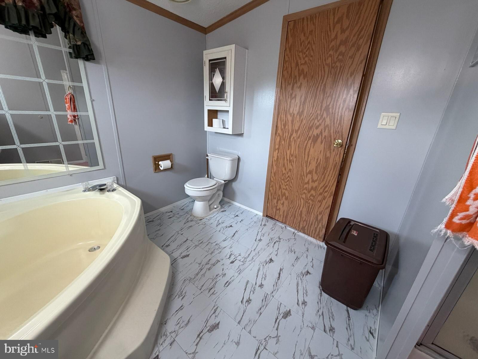 215 Pheasant Ridge Circle Lancaster, PA 17603 - Photo 13 of 28