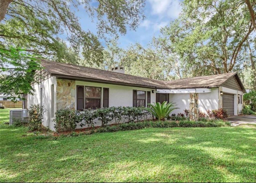 4308 Allen Road Fruitland Park, FL 34731 - Photo 2 of 33 a view of house with yard and green space