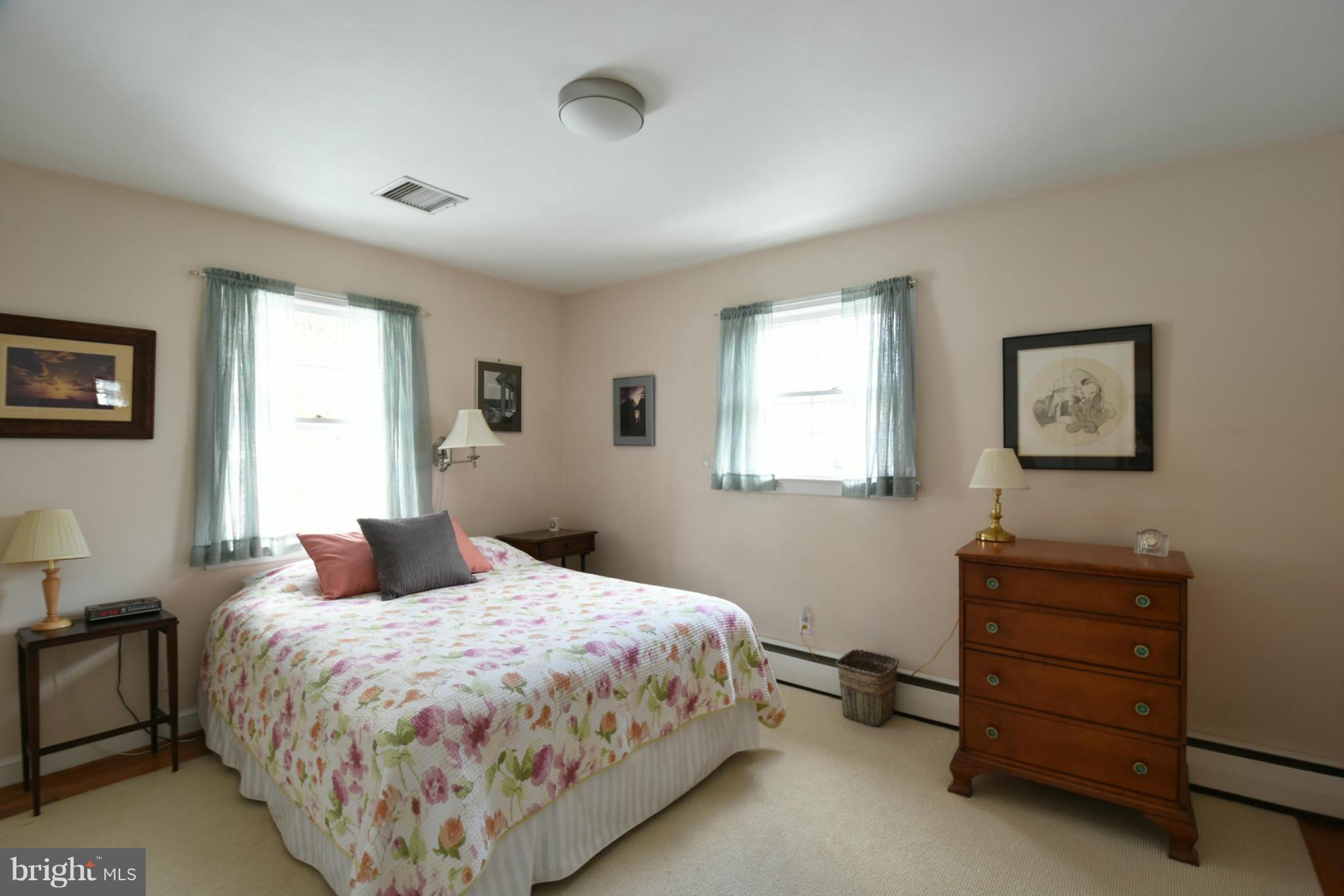 3501 Woodside Road Alexandria, VA 22310 - Photo 17 of 30 Bedroom
