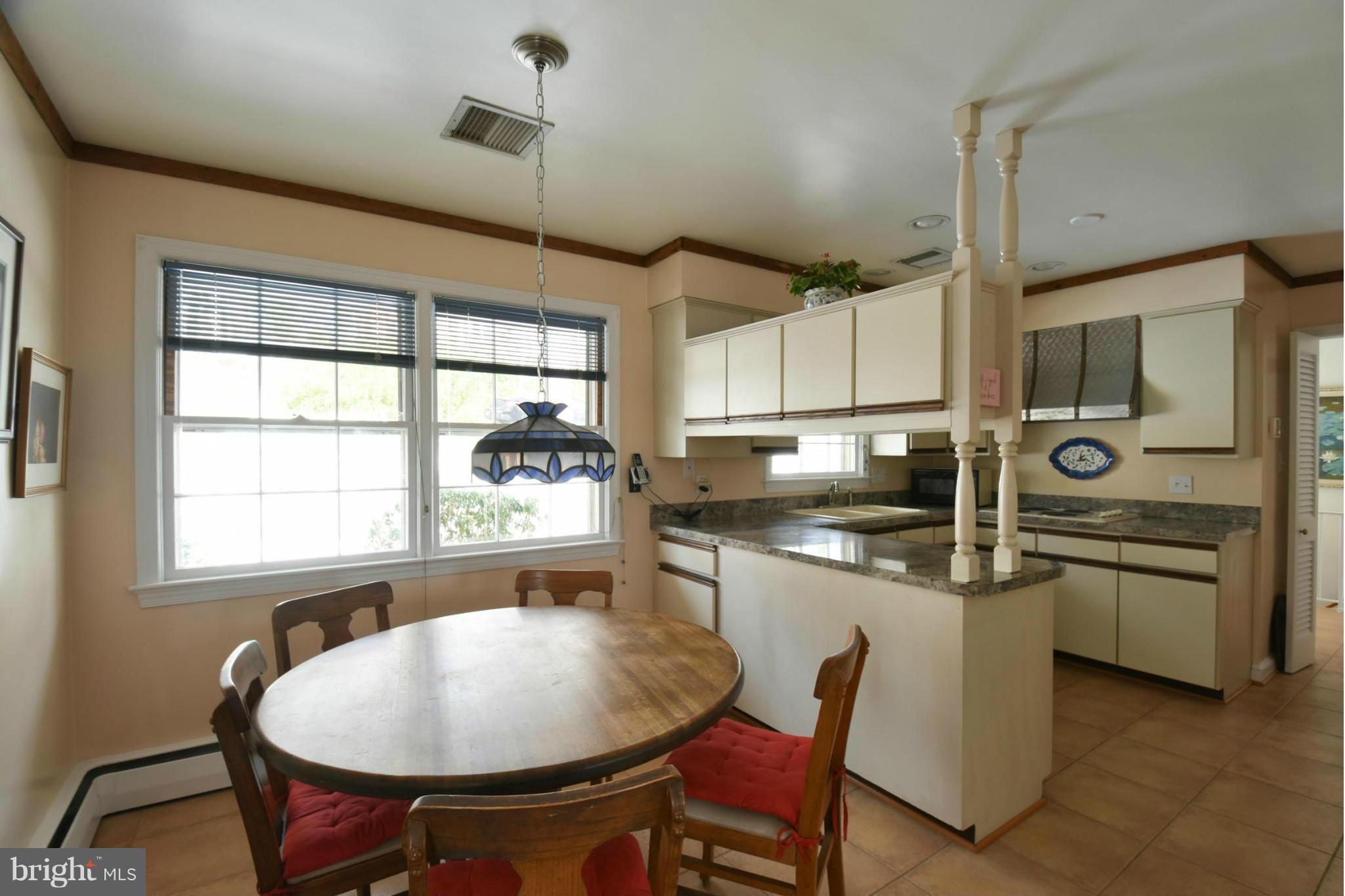 Breakfast Nook