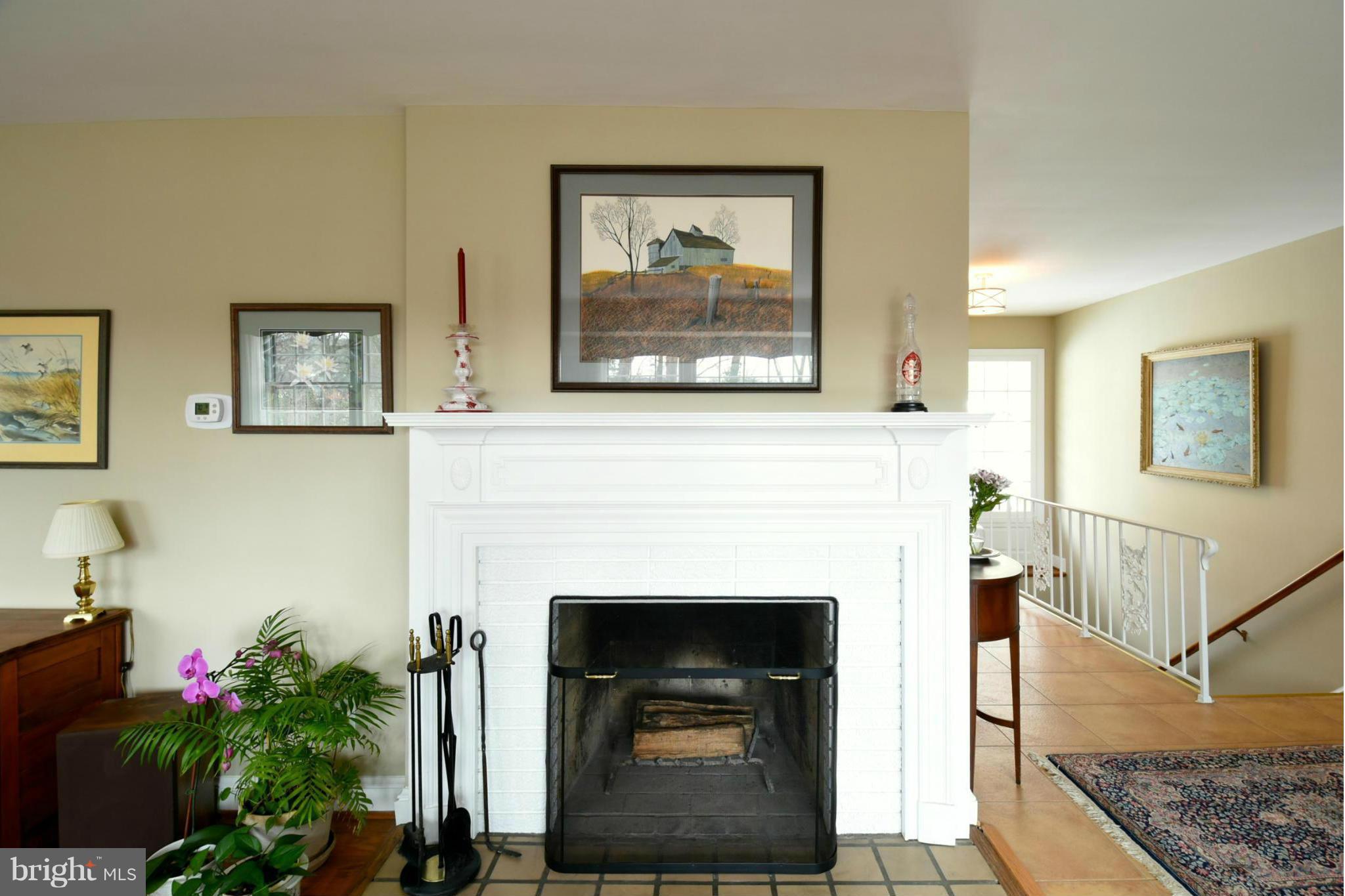 3501 Woodside Road Alexandria, VA 22310 - Photo 10 of 30 Living Room