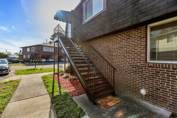 $212,900 | 250 Donna Drive, Unit 4D, Hendersonville, TN 37075