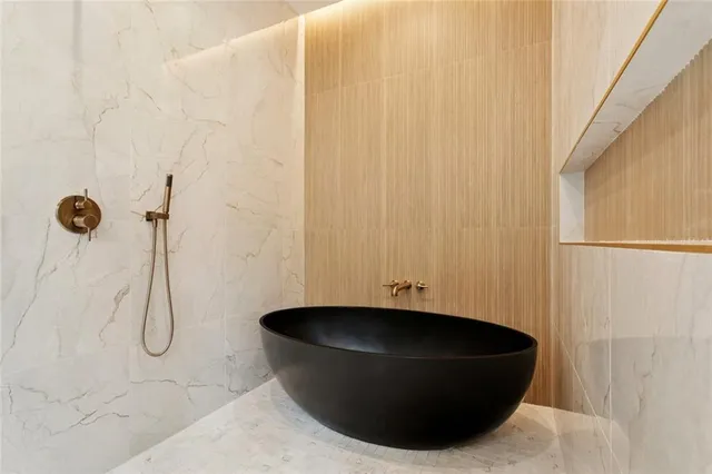 $715,000 | 4208 Cypress Point Drive, Covington, LA 70433