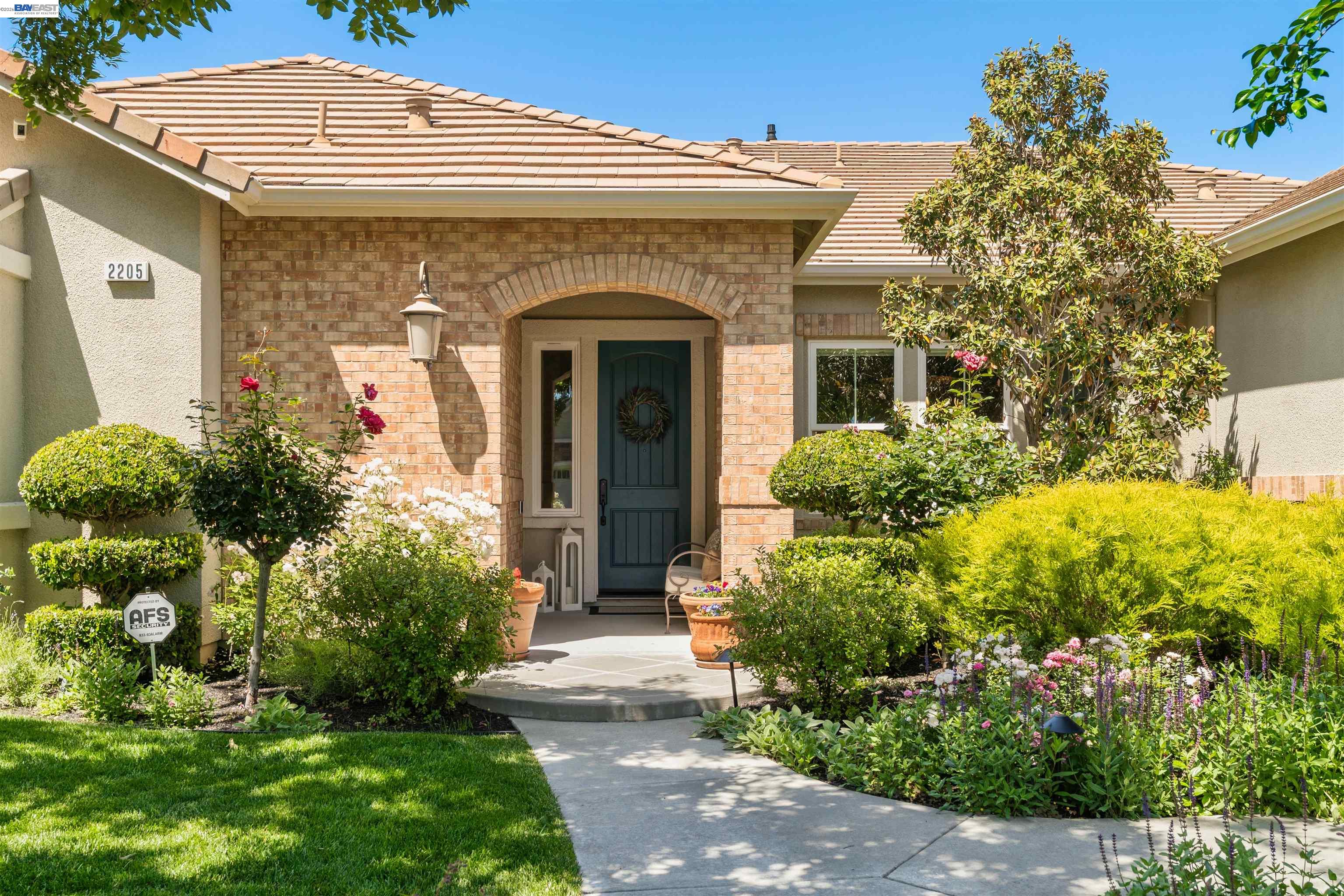 2205 Cameron Circle Pleasanton, CA 94588 - Photo 7 of 90