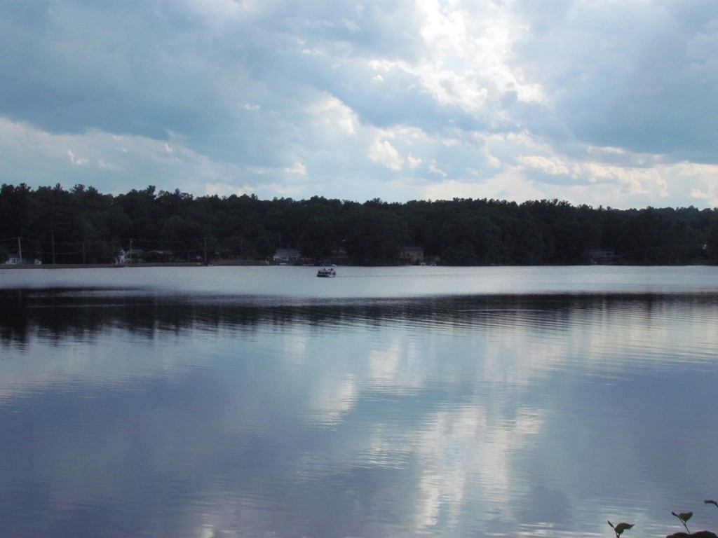 545 Townsend Harbor Road Lunenburg, MA 01462 - Photo 8 of 30