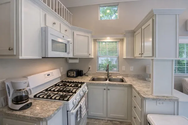 $355,000 | 101551 Overseas Highway, Unit 159, Key Largo, FL 33037