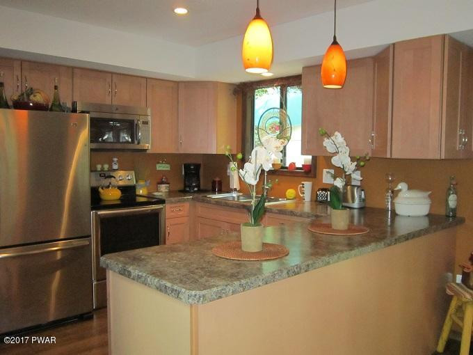 195 Pebble Rock Road Lackawaxen, PA 18435 - Photo 16 of 47 15 KITCHEN IMG_5326