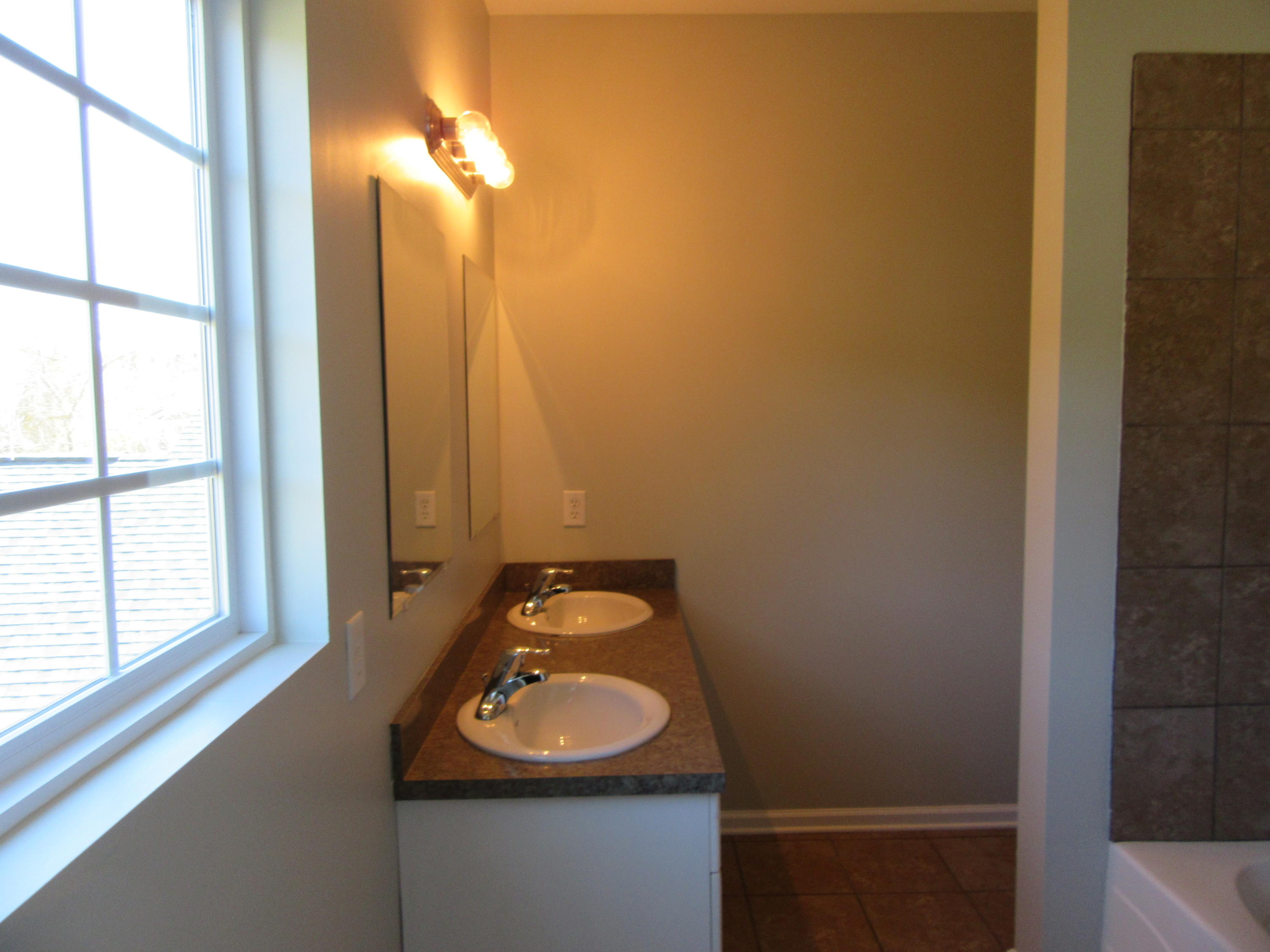 247 2 Pond Loop Ladson, SC 29456 - Photo 8 of 12 188
