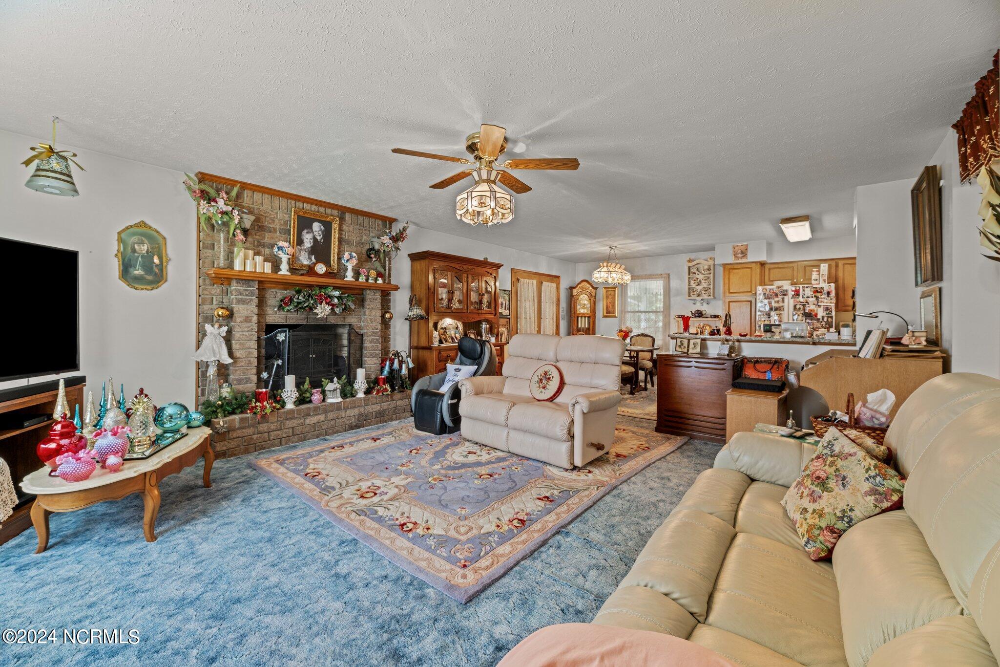 172 Truitt Road New Bern, NC 28560 - Photo 10 of 43 14-web-or-mls-DSC_3636